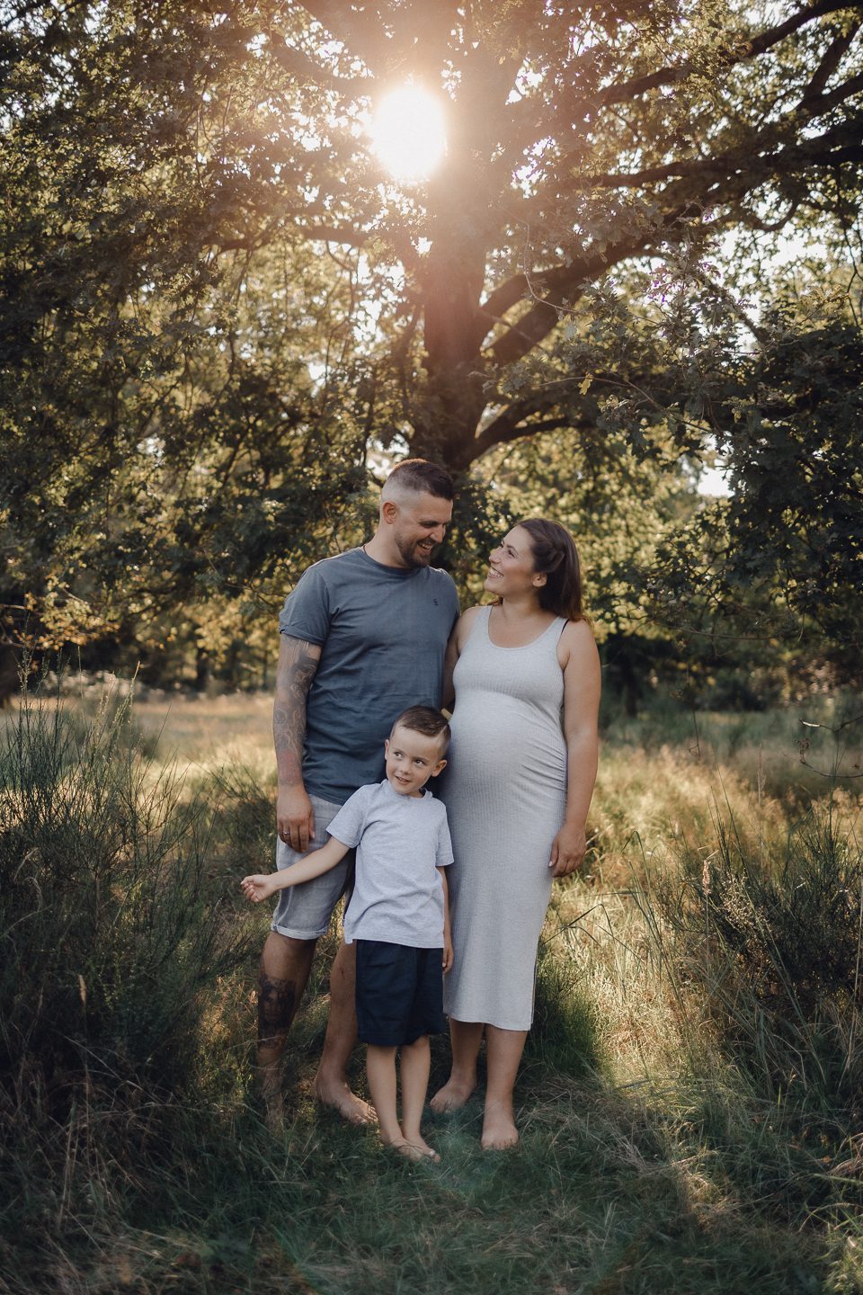 wahnerheide OUTDOOR family shooting families fotos schwanger fotos Babybauch