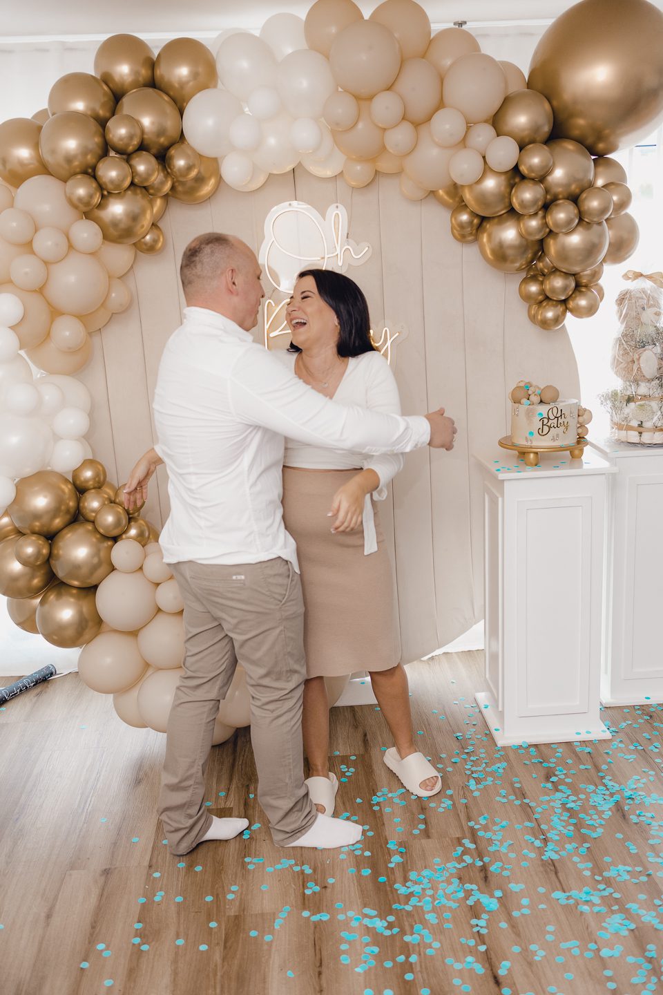 Homestory Studio family shooting families fotos baby glück Babybauch schwanger babyparty babyshower