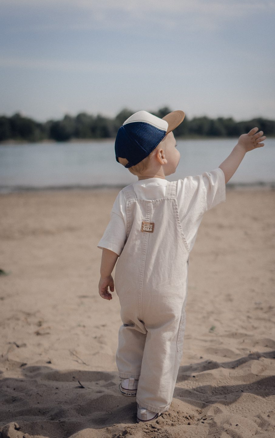 OUTDOOR family shooting families fotos schwanger fotos Babybauch Köln fotos Fotos am Rhein